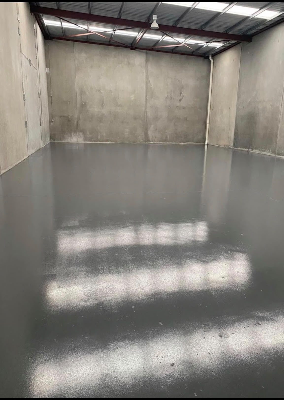 Commercial Logistics High-Gloss Epoxy Floor in Kewdale